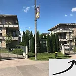 Luca 아파트 자르마디