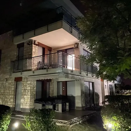 Apartament Luca *