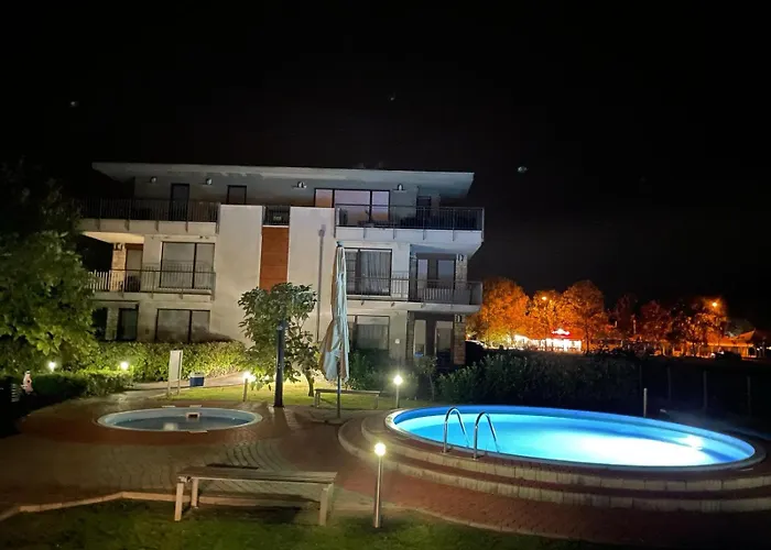 Luca Apartament *