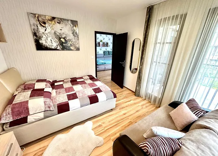 Apartament Luca *