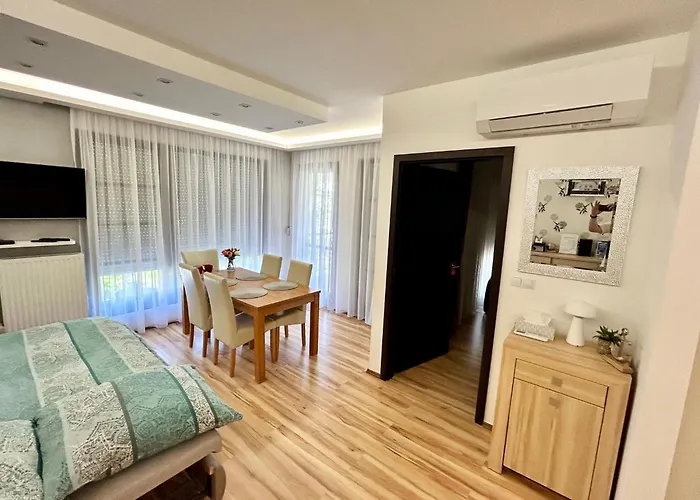 Apartman Luca *